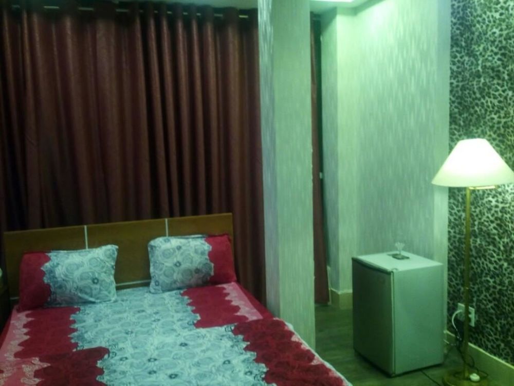 Venus Hotel - 2I1A Bach Dang P2 Tan Binh Ho Chi Minh City Exterior photo
